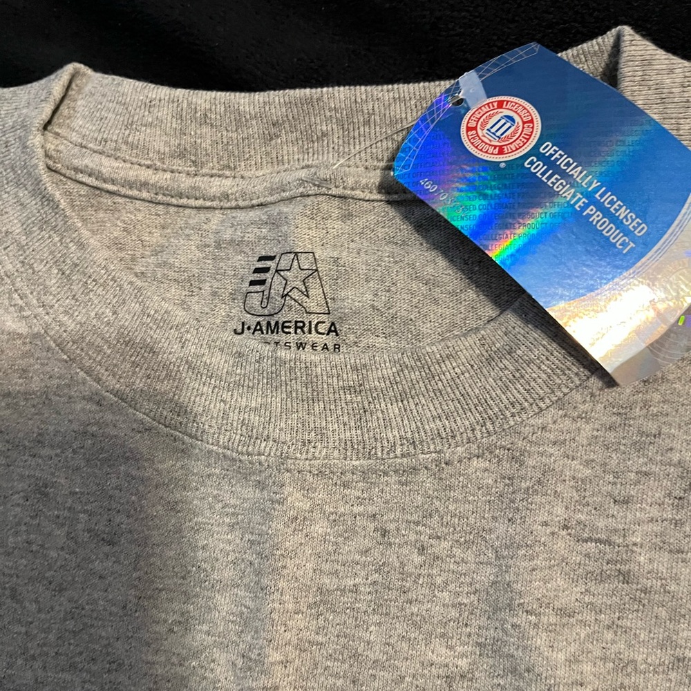 Vanderbilt University Tee Shirt and Cap. Both are new and officially licensed, - Picture 3 of 5